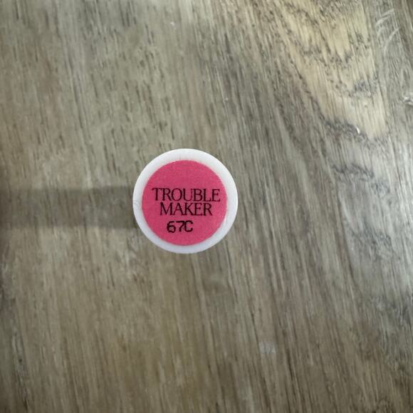 Doll 10 Gel Lip Crayon in Trouble Maker - Picture 3 of 3